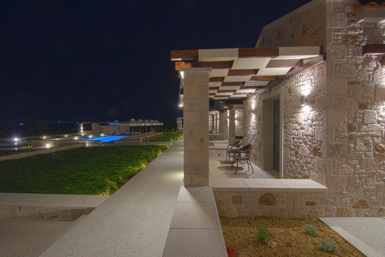 Onar Limnos II Luxury Apartments Moúdhros Buitenkant foto