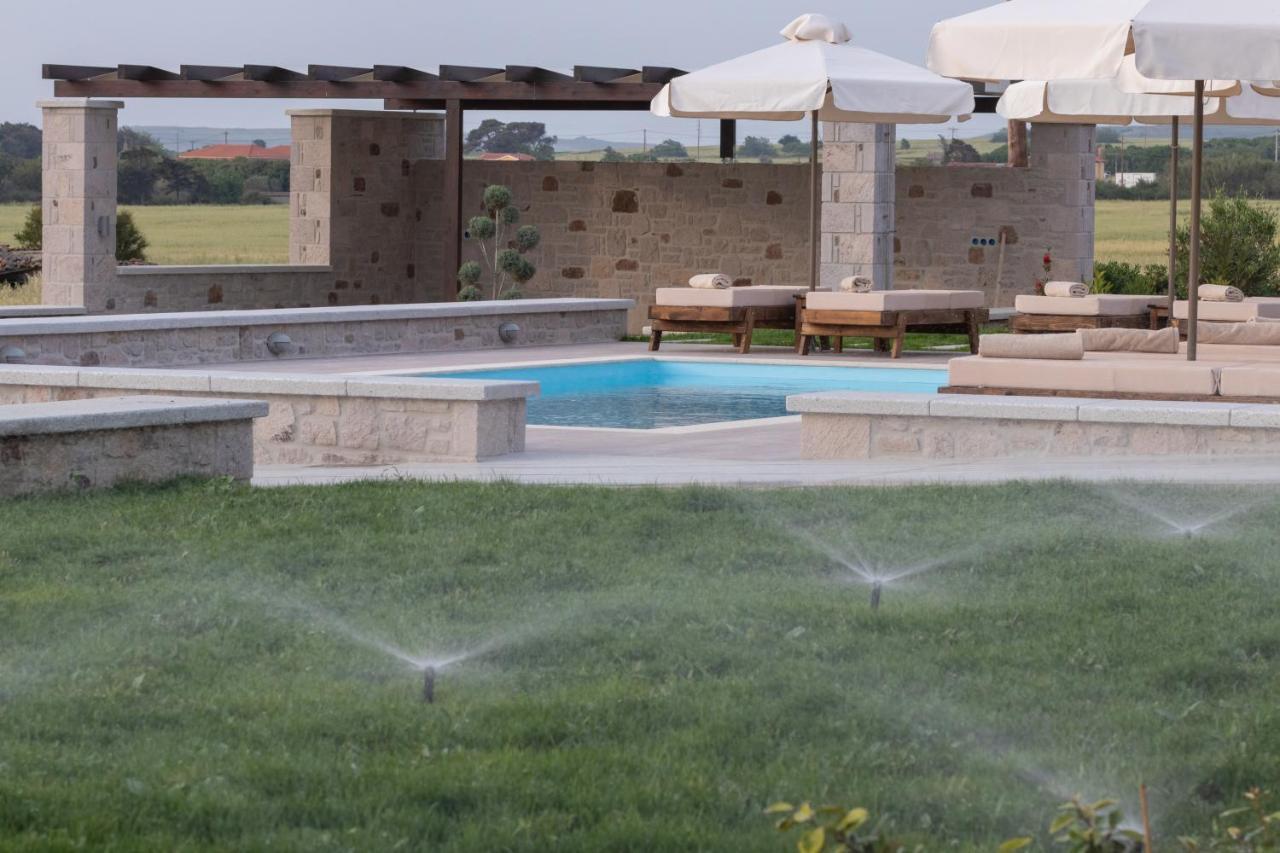 Onar Limnos II Luxury Apartments Moúdhros Buitenkant foto